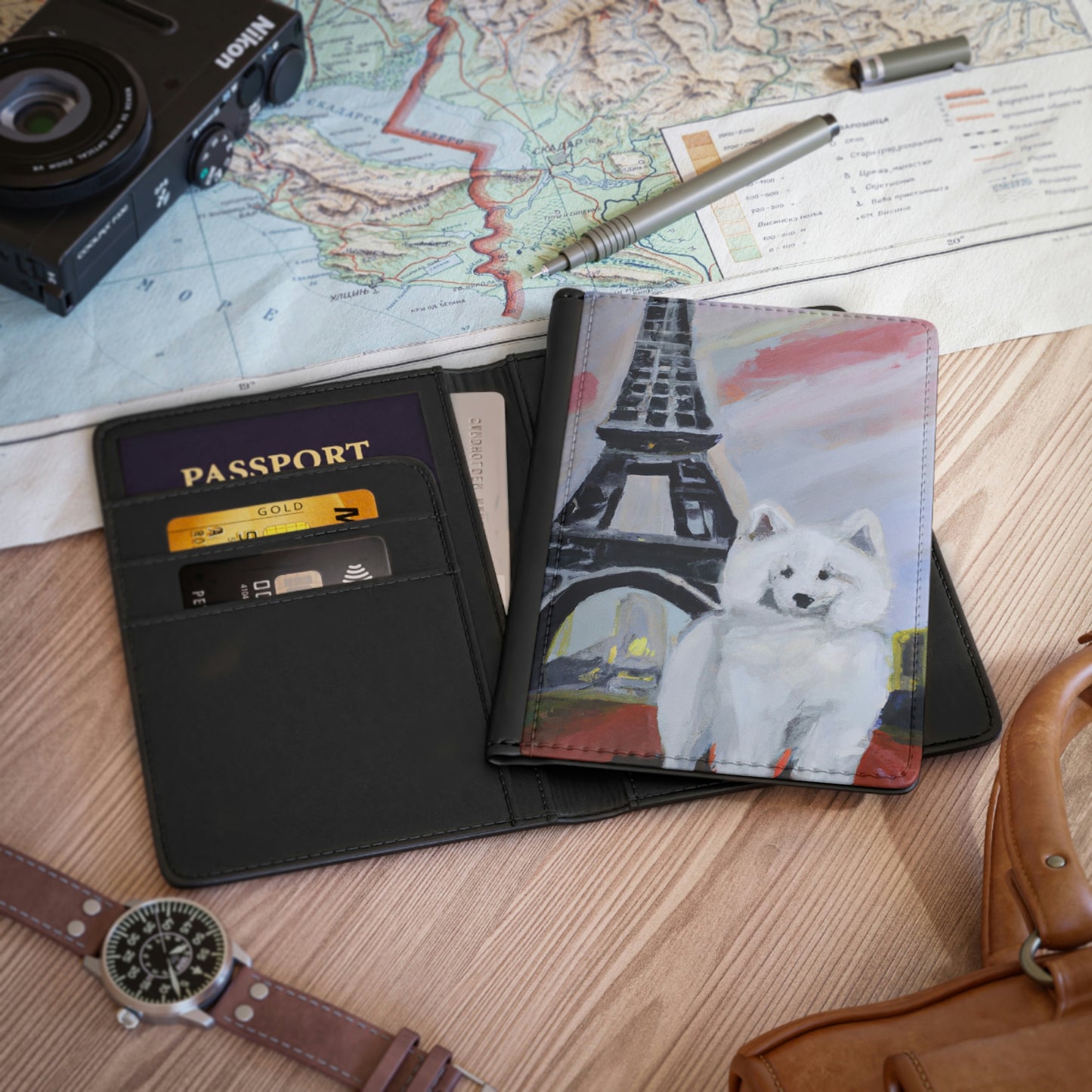 Samoyed in Paris Passport Cover