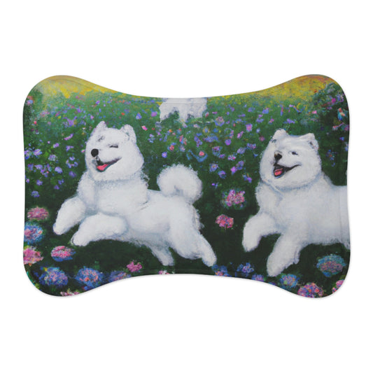 Samoyed Prancing: Pet Feeding Mats